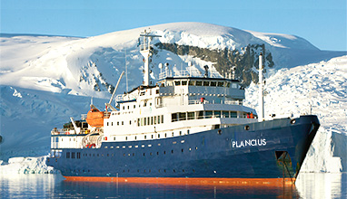 Das Kreuzfahrtschiff Plancius